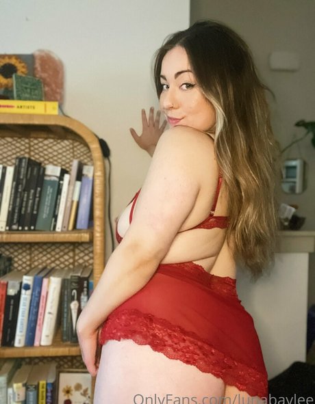 lunabaylee top actress img