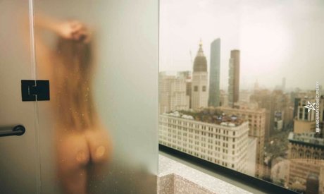 male tiktok stars onlyfans adult images