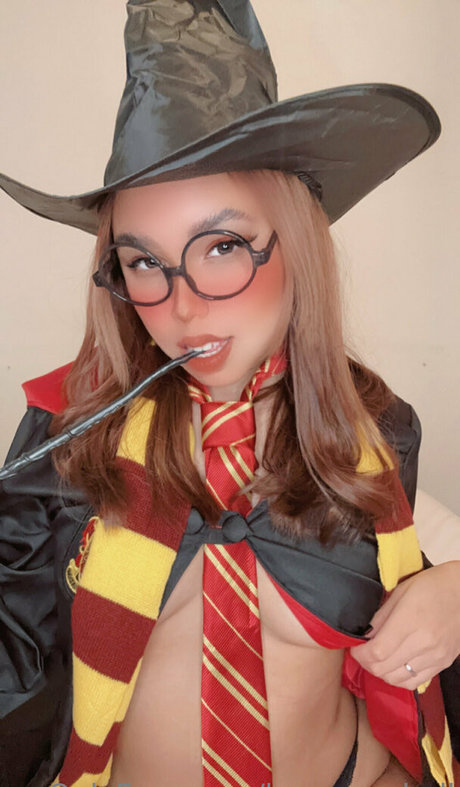 leggings onlyfans art naked photo