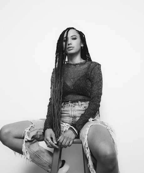 huge tits milf onlyfans hot nude photos