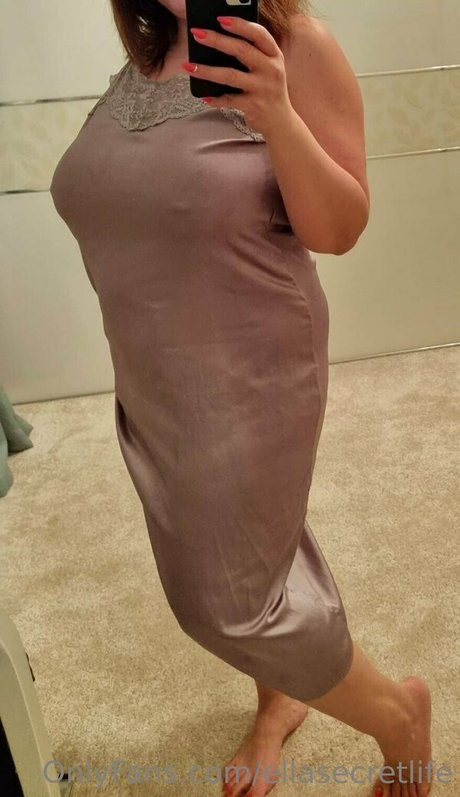 medium tits onlyfans hot images