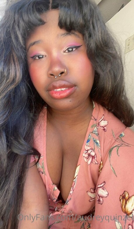 audreyquinzel model hd picture