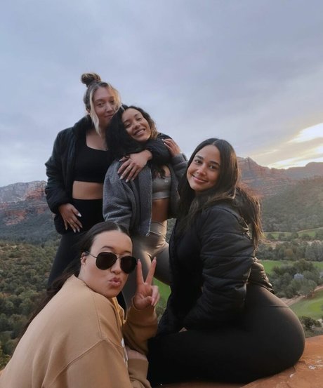 hottest young onlyfans free sexy pics