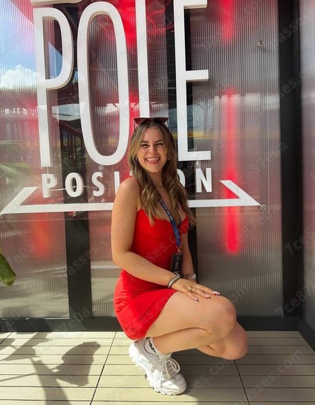 Shannon Langdon porn model picture