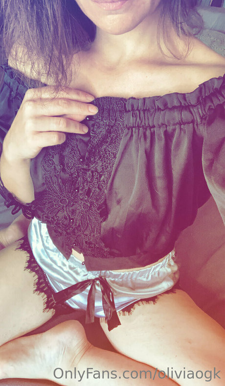 oliviaogk perfect actress image