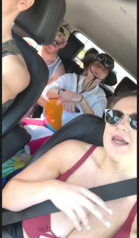 Hannah F star nudes pics