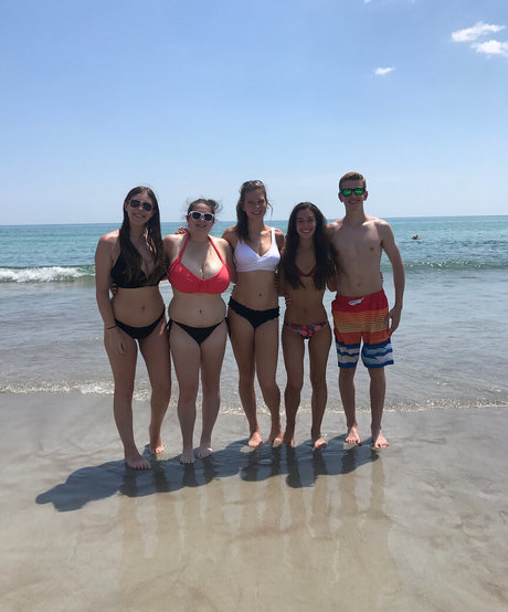 Hannah F hot actress img