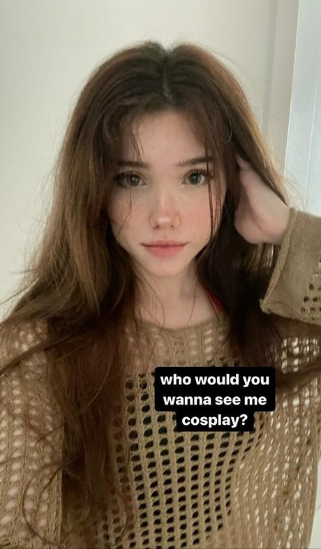 emmyuh naked pornstar pic