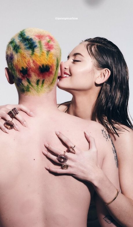 busty mom onlyfans sexy nude archive