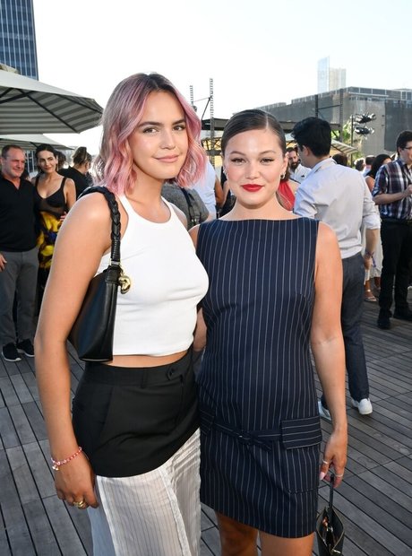 Madison Iseman sex model photo