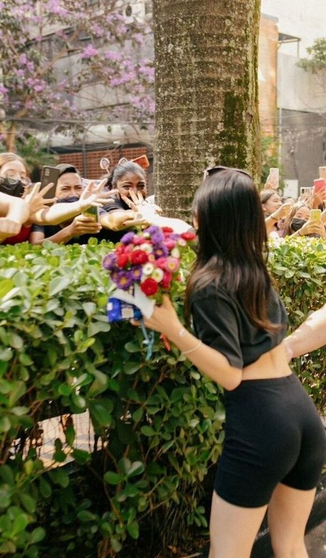 Hina Yoshihara nice pornstar img