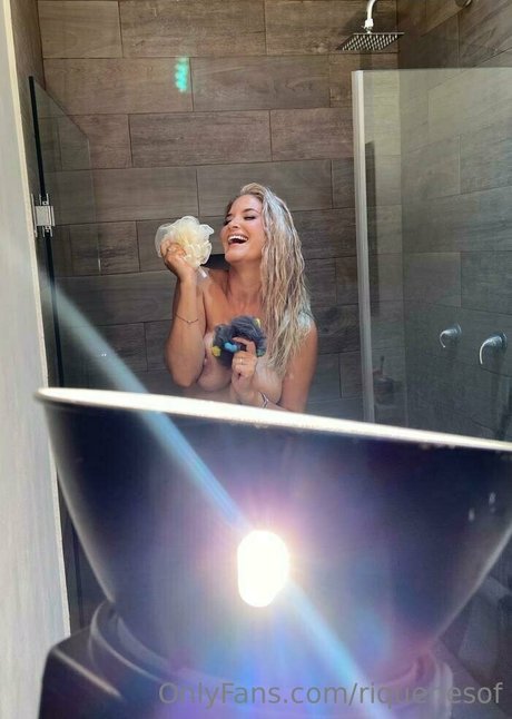 Tania Riquenes top pornstar pictures