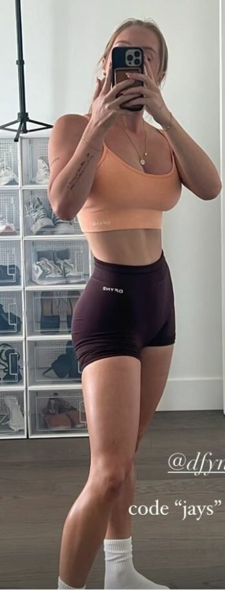 voyeur onlyfans beautiful gallery