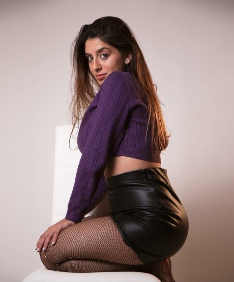 Giusy Piazza beautiful actress picture