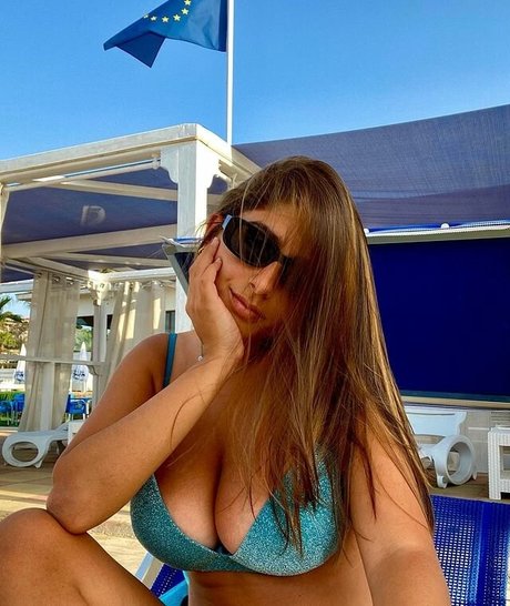 Giusy Piazza model nude images