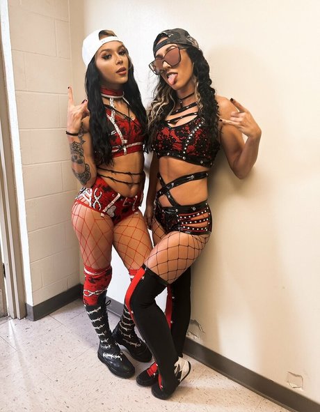 Cora Jade pornstar art gallery