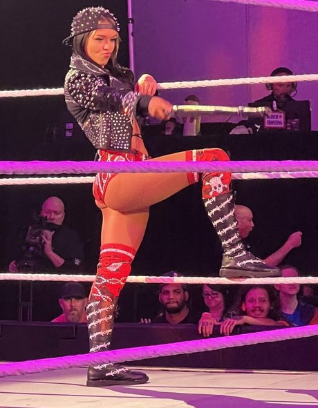 Cora Jade exclusive model galleries