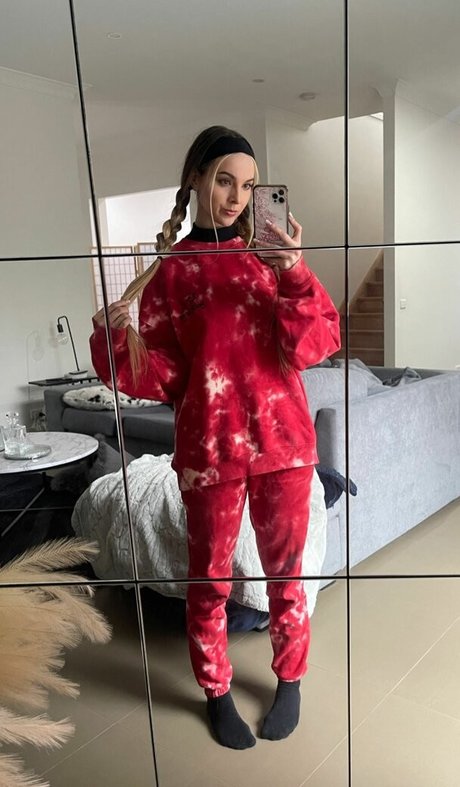 female influencer onlyfans pornos gallery