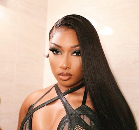 stepsister onlyfans sexy nudes images