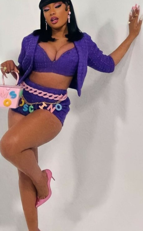 asian onlyfans sexy img