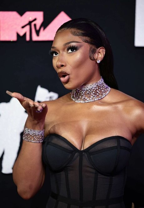 big ass big tits onlyfans hot sexy images