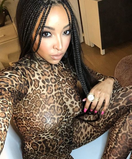 bodybuilder onlyfans art naked pictures