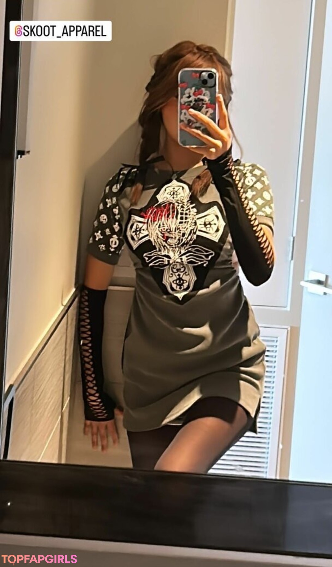 Neekolul nude actress gallery