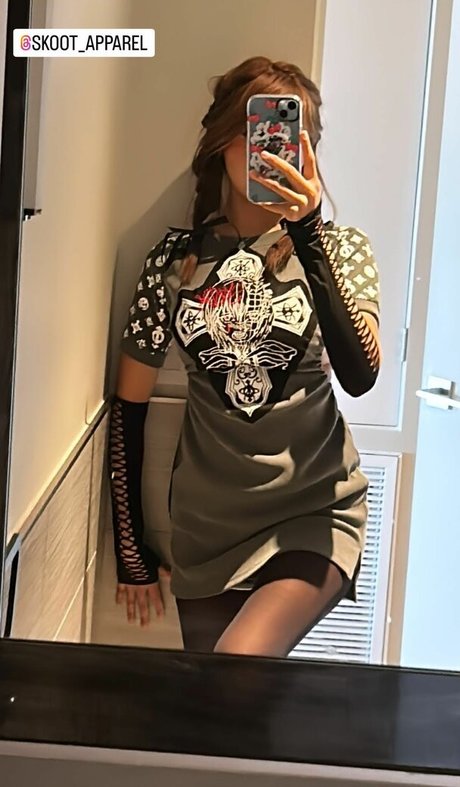 Neekolul nude actress gallery