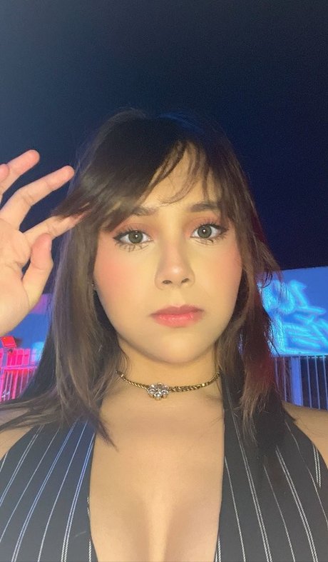 Neekolul star pretty image