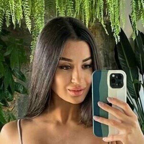 linda pretty star picture