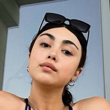 shemale cumshot onlyfans adult galleries