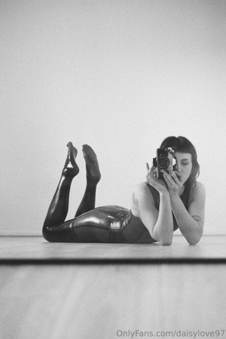 DaisyLove97 porn actress pictures