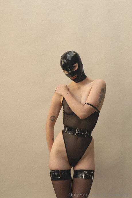 DaisyLove97 star perfect image