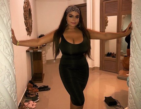 cute ass onlyfans sexy nude galleries