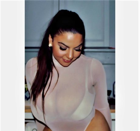 iloveteniah nudes pornstar photo