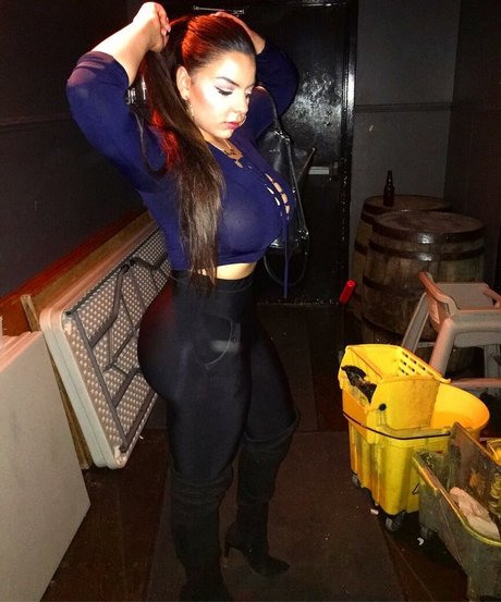 iloveteniah best pornstar picture