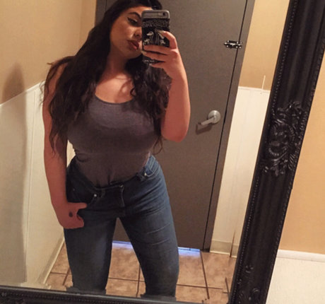 iloveteniah nude actress pics