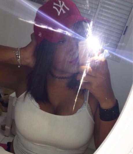 milf strip onlyfans porno img