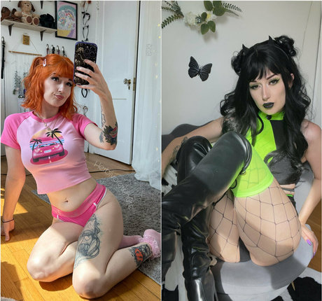 young onlyfans erotic picture