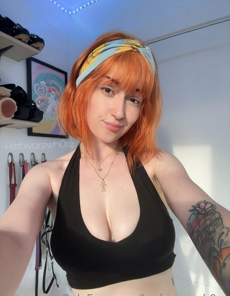 medium tits onlyfans sexy nudes image