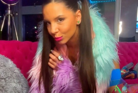 milanariccifree pornstar photos