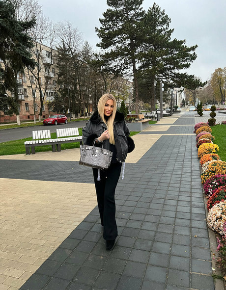 Oliviacatvip model pornographic photos