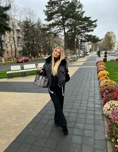 Oliviacatvip xxx actress picture