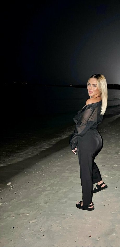 Oliviacatvip pornstar sexy picture