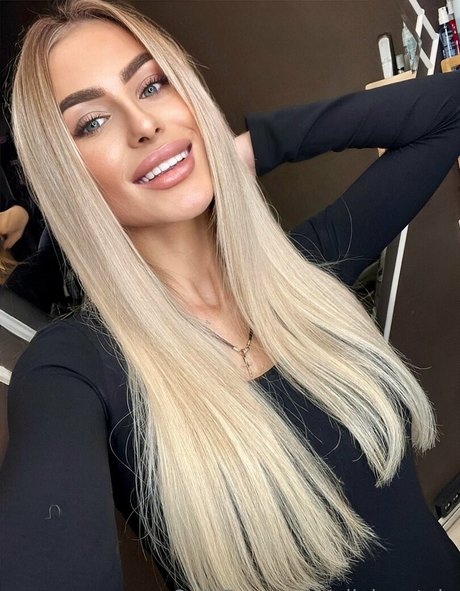 Oliviacatvip star nude photos