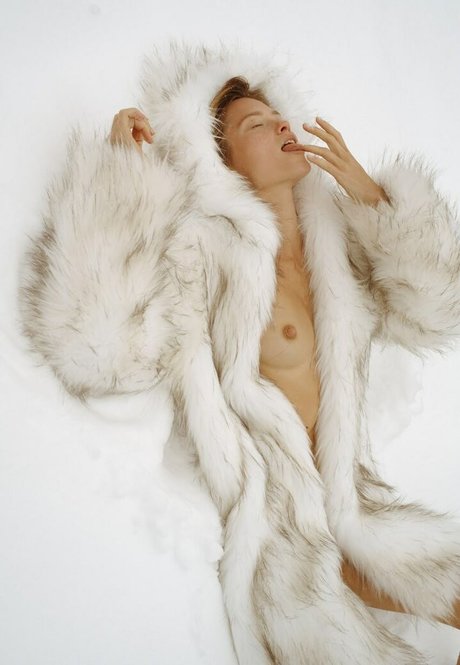 Tanya Kozina erotic star image