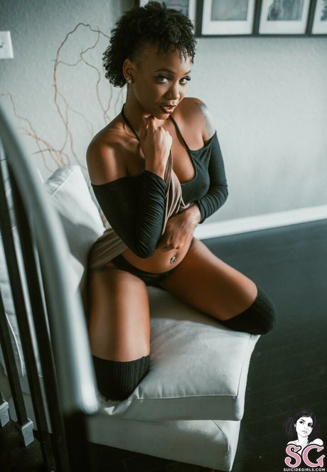 Naomi SG nudes actress photos