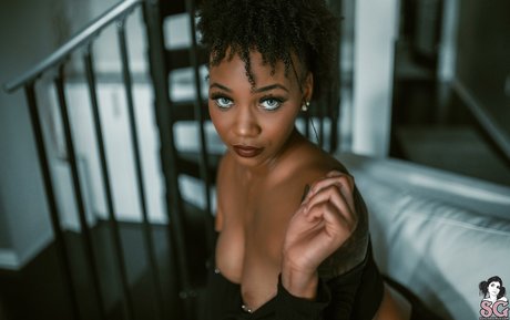 Naomi SG beautiful star archive