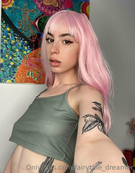 fairytale dreamer naked star photo