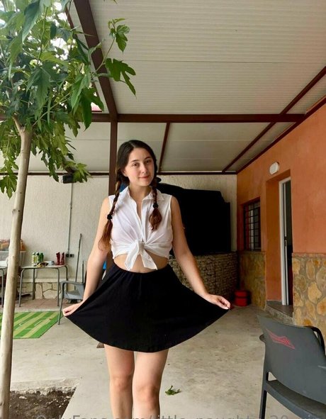 petite slut onlyfans nude photos